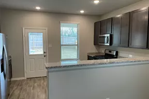 822 Redinger Ridge Dr, Houston, TX 77336 - Photo 9