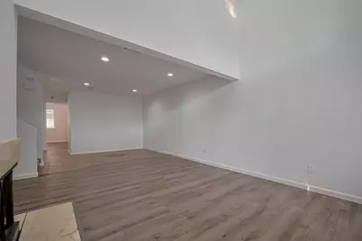 16800 Sugar Pine Drive #28, Houston, TX 77090 - Photo 9