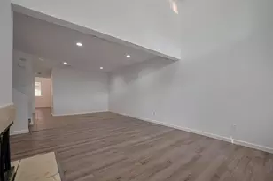 16800 Sugar Pine Dr, Houston, TX 77090 - Photo 9