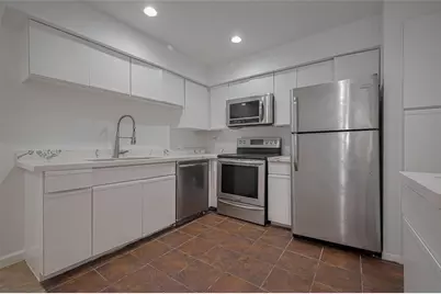 16800 Sugar Pine Drive #28, Houston, TX 77090 - Photo 15