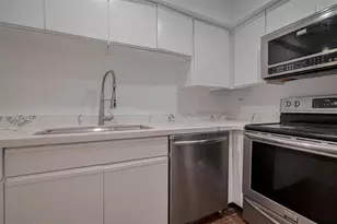 16800 Sugar Pine Dr, Houston, TX 77090 - Photo 17