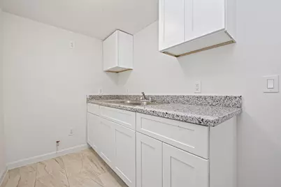 4901 Stimson Street #8, Houston, TX 77023 - Photo 7