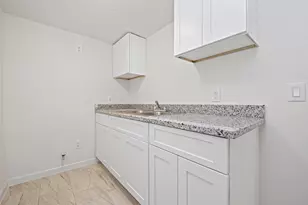 4901 Stimson St, Houston, TX 77023 - Photo 7