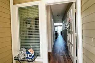 146 April Point Dr S, Conroe, TX 77356 - Photo 3