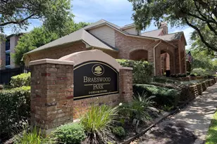 2255 Braeswood Park Dr, Houston, TX 77030 - Photo 27