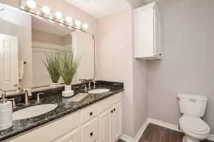 2255 Braeswood Park Dr, Houston, TX 77030 - Photo 23