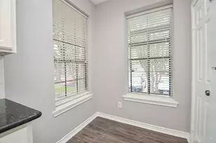 2255 Braeswood Park Dr, Houston, TX 77030 - Photo 13