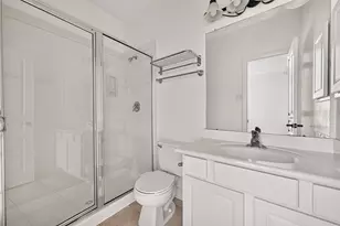 3831 Lakeridge Canyon Dr, Sugar Land, TX 77498 - Photo 37