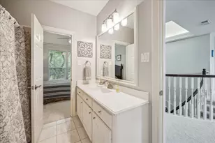 13627 Ashley Run, Houston, TX 77077 - Photo 25