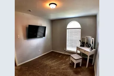 6403 W Ridgecreek Drive, Houston, TX 77489 - Photo 5