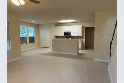 106 Easton Glen Lane, Dickinson, TX 77539 - Photo 5