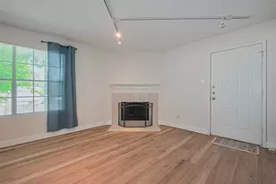 2750 Holly Hall St, Houston, TX 77054 - Photo 3