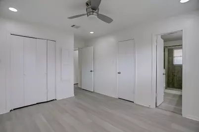 6227 Leaf Arbor Drive, Houston, TX 77092 - Photo 11