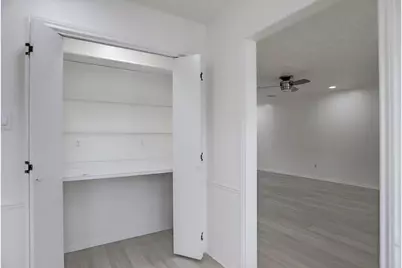 6227 Leaf Arbor Drive, Houston, TX 77092 - Photo 9