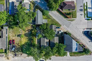 1110 E 27th St, Houston, TX 77009 - Photo 3