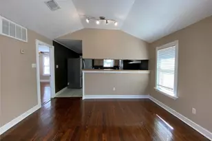1110 E 27th St, Houston, TX 77009 - Photo 15