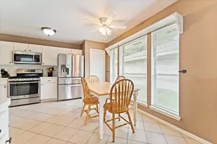 2307 Old Oak Ln, Houston, TX 77339 - Photo 19