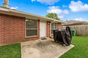 2307 Old Oak Ln, Houston, TX 77339 - Photo 31