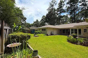 1402 Trailwood Village Dr, Houston, TX 77339 - Photo 23