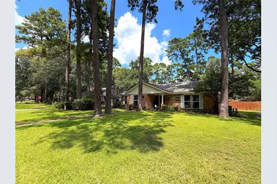 1402 Trailwood Village Drive, Houston, TX 77339 - Photo 1