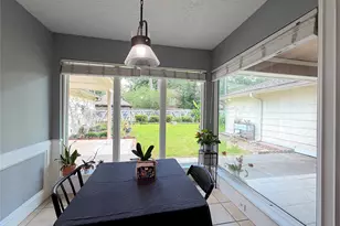1402 Trailwood Village Dr, Houston, TX 77339 - Photo 9