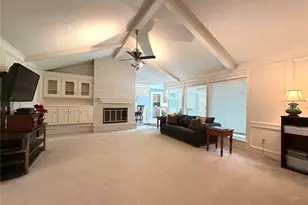 1402 Trailwood Village Dr, Houston, TX 77339 - Photo 5