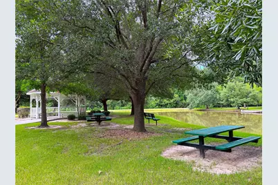 1402 Trailwood Village Drive, Houston, TX 77339 - Photo 25