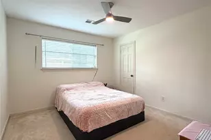 1402 Trailwood Village Dr, Houston, TX 77339 - Photo 15