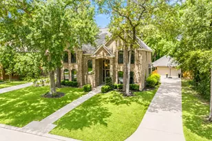 10 Brookline Ct, The Woodlands, TX 77381 - Photo 1