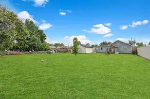 6825 Appleton St, Houston, TX 77022 - Photo 21