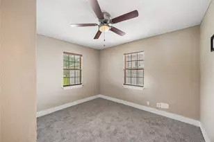 6825 Appleton St, Houston, TX 77022 - Photo 19