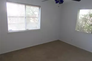 2912 25th St N, Texas City, TX 77590 - Photo 5