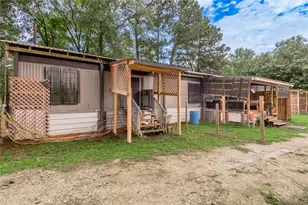 159 S Pecan Ave, Groveton, TX 75845 - Photo 3