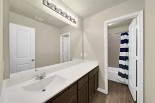 4274 McGregor Blf Ln, Conroe, TX 77304 - Photo 13