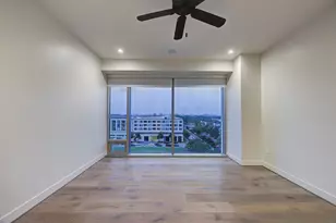 2047 Westcreek Ln, Houston, TX 77027 - Photo 11