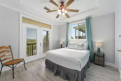 22517 Bay Point Drive, Galveston, TX 77554 - Photo 11