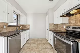 5602 Bridgegate Dr, Spring, TX 77373 - Photo 5