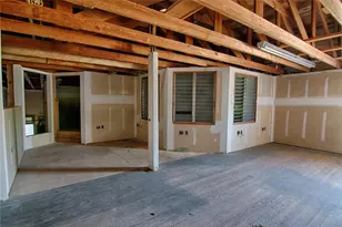 702 Upton Ave, Schulenburg, TX 78956 - Photo 13