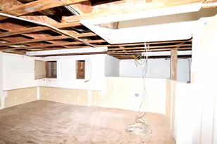 702 Upton Ave, Schulenburg, TX 78956 - Photo 17