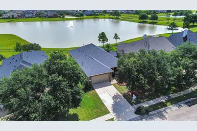 1805 Jasmine Hollow Lane, Pearland, TX 77581 - Photo 35
