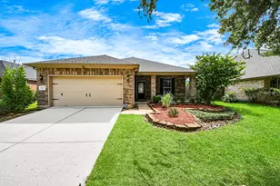 1805 Jasmine Hollow Ln, Pearland, TX 77581 - Photo 1