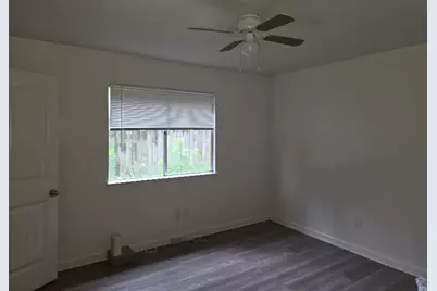 18023 Bambriar Drive, Houston, TX 77090 - Photo 9