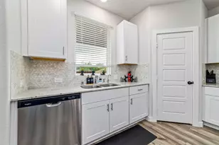 14843 Silent Gulf Ave, Houston, TX 77082 - Photo 11
