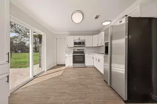 25409 Pebble Dr, Huffman, TX 77336 - Photo 13