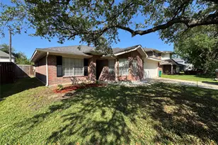 12435 Chalmette St, Houston, TX 77015 - Photo 1