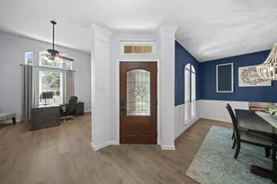 3101 Red Maple Dr, Friendswood, TX 77546 - Photo 9