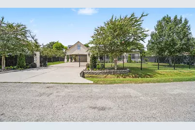 4209 Northfield Lane, Houston, TX 77092 - Photo 3