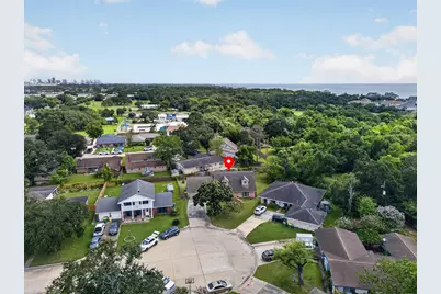 1406 Cedarbrook Court, Seabrook, TX 77586 - Photo 7
