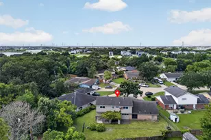1406 Cedarbrook Ct, Seabrook, TX 77586 - Photo 9