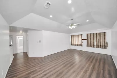 3138 Waters View Drive, Sugar Land, TX 77478 - Photo 5